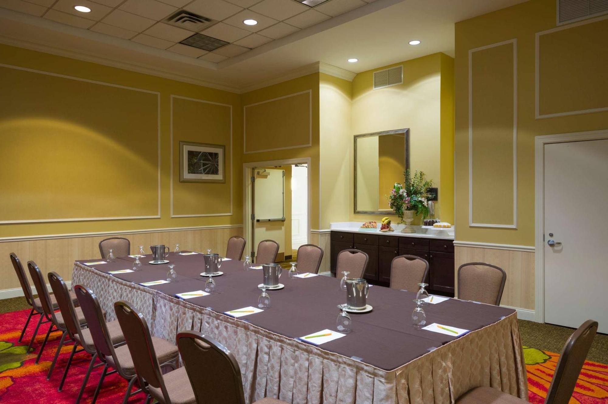 Hilton Garden Inn Edison/Raritan Center Exteriér fotografie